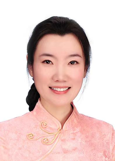 王璐.png
